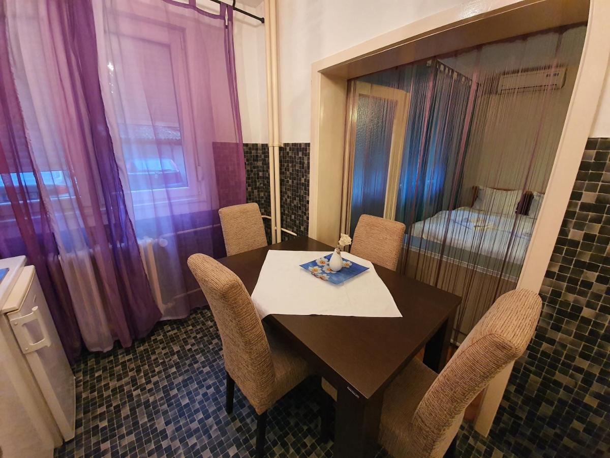 Central Park Studio Apartment Beograd Ngoại thất bức ảnh